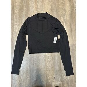 NWT Old Navy Seamless Performance Long Sleeve Crop Top Workout Athletic M Medium